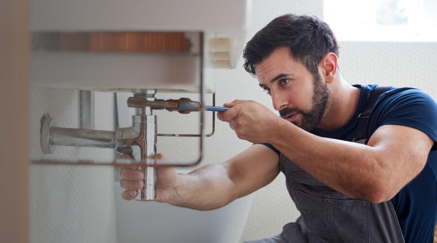 Professional sink repair services in Saint Georges, DE